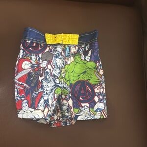 Disney/Marvel little boys swim trunks - size 4